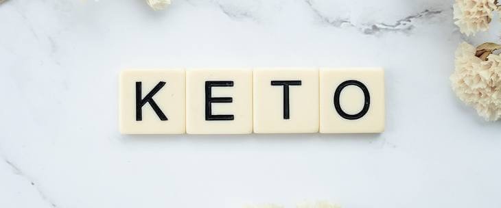natpis keto dijete na kockicama
